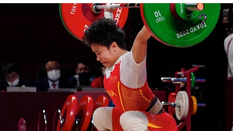 Hou Zhihui Team China Weightlifting