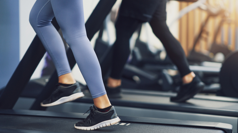 women using treadmill