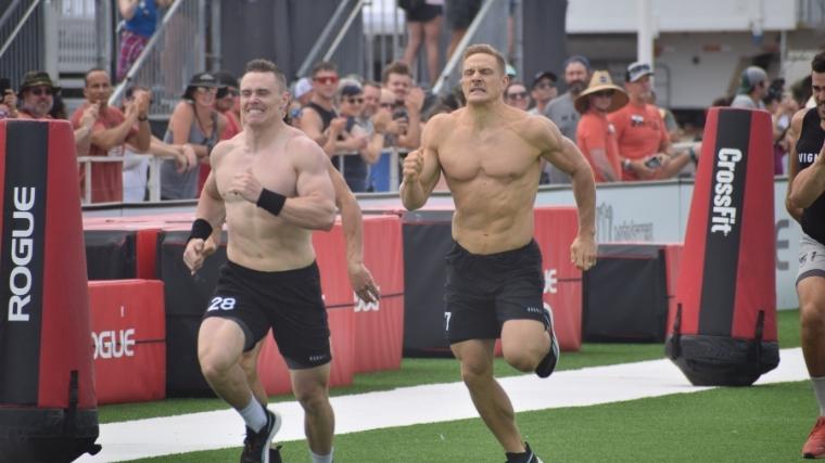 Two CrossFitters sprinting