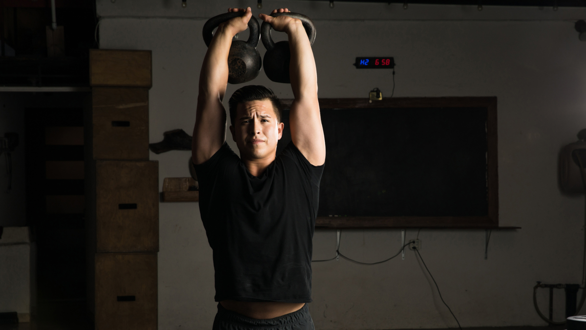 The Best Loaded Carry Workouts for Brute Strength and Shoulder Stability | BarBend