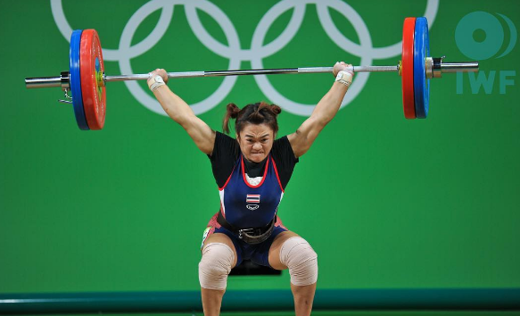 Thai weightlifter sets Olympic Record in Women's 58kg