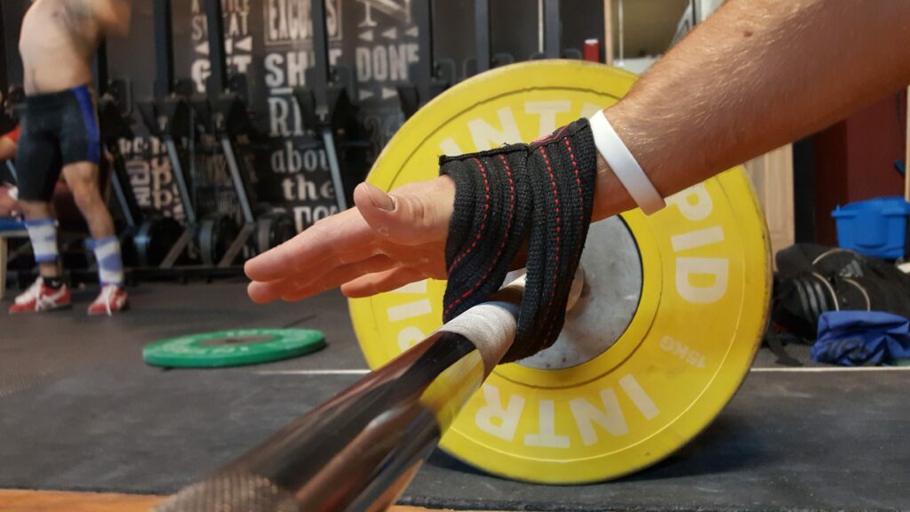 giants-pro-figure-of-8-lifting-straps-review-barbend