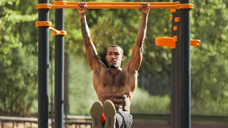 Longest L-Sit Hold On A Bar, World Record