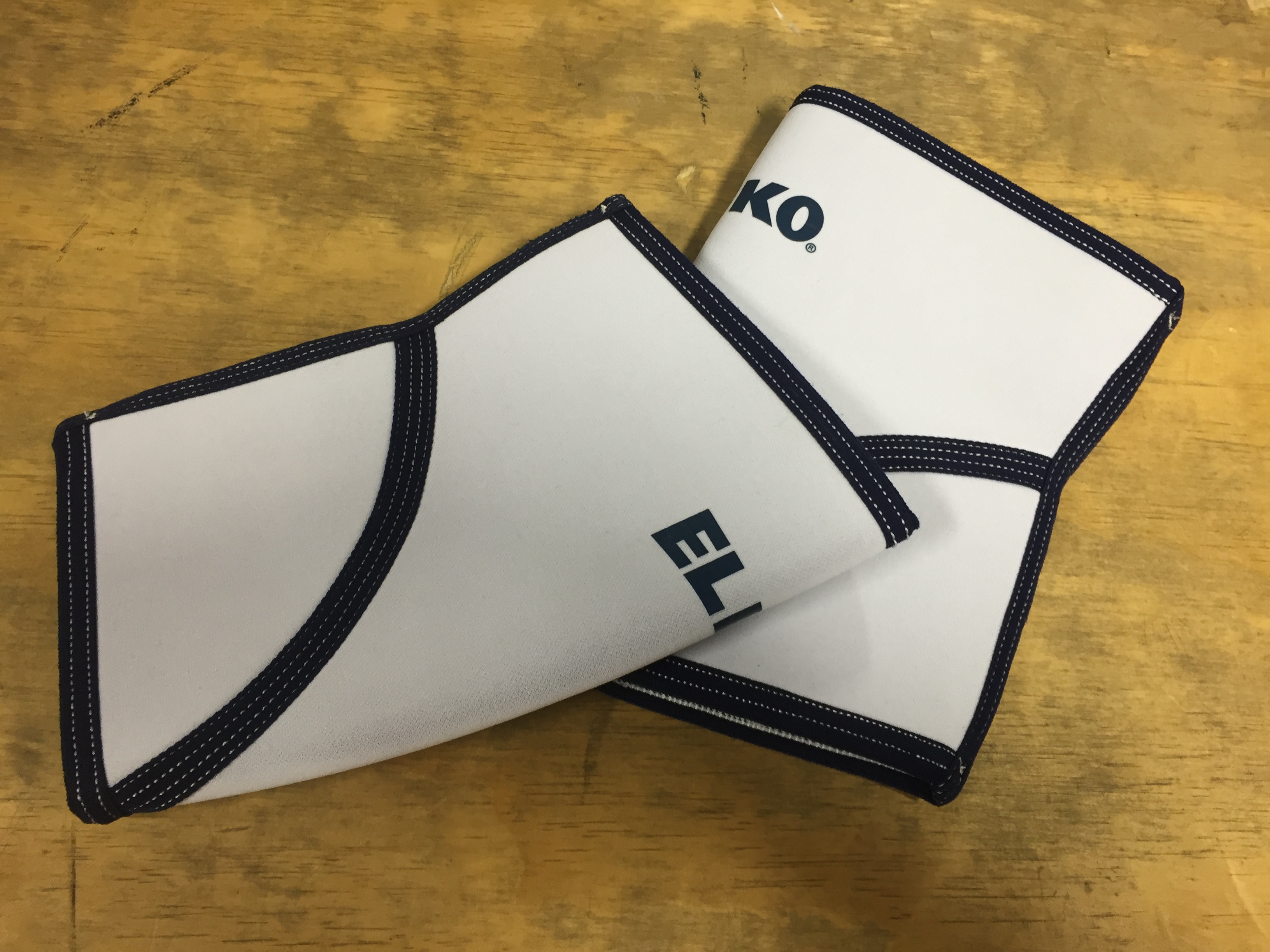 Eleiko 7mm Knee Sleeves Price