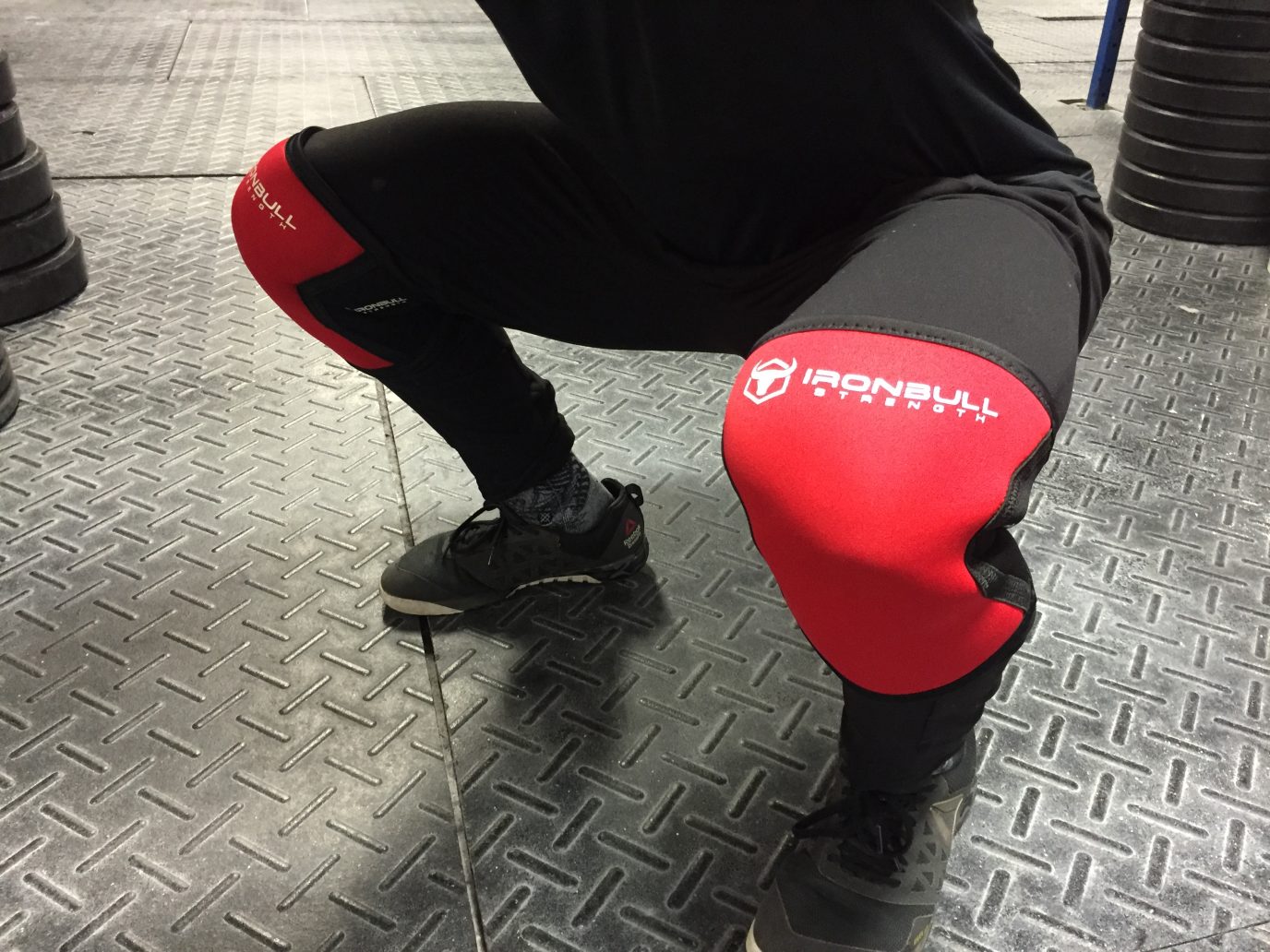 Iron Bull Strength 7mm Knee Sleeves Review How Did They Feel? BarBend