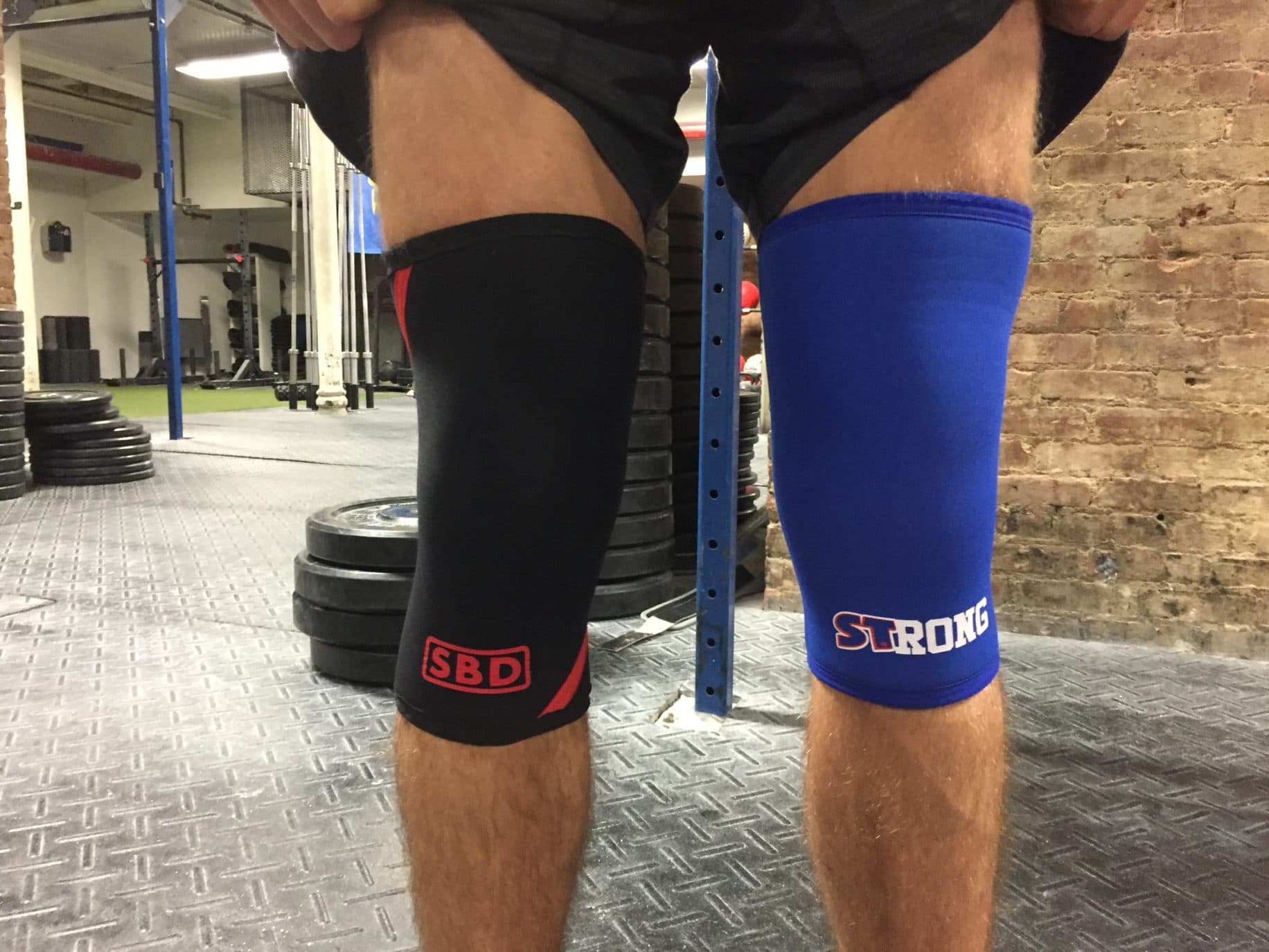 SBD Vs. Slingshot STrong Knee Sleeves — Which Is Best for Squats? | BarBend