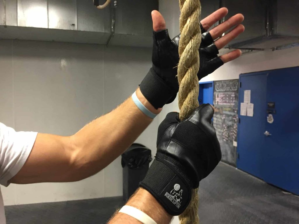 nordic lifting gloves