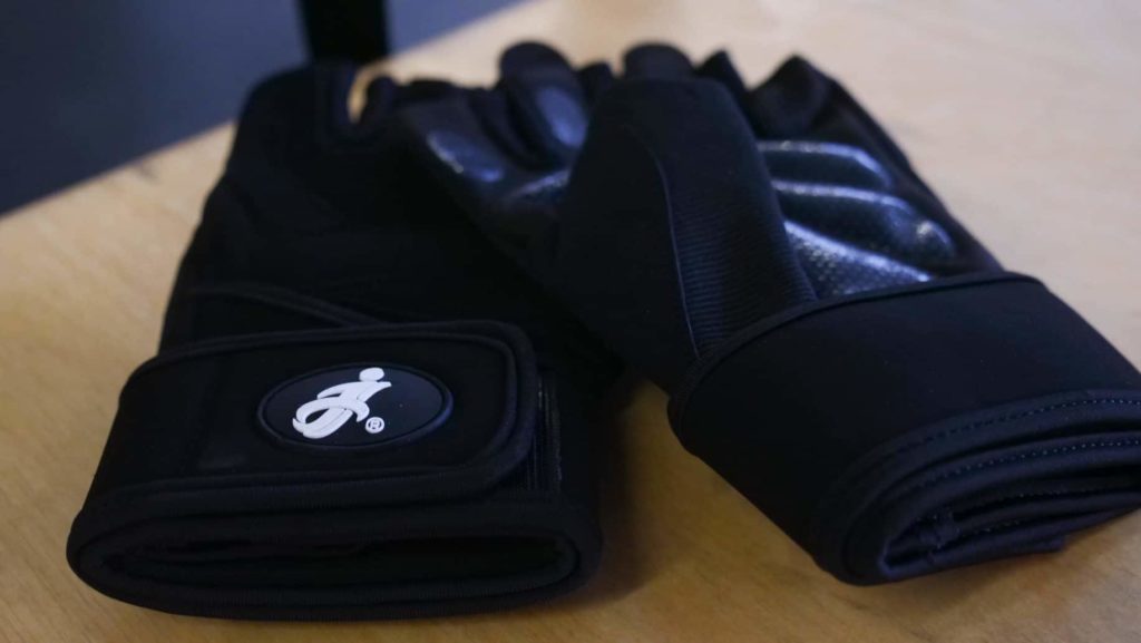 Aoliga Workout Gloves Review | BarBend