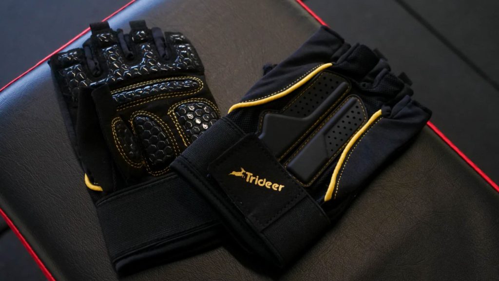  Trideer Padded Workout Gloves for Men - Gym Weight Lifting  Gloves with Wrist Wrap Support, Full Palm Protection & Extra Grips for  Weightlifting, Exercise, Cross Training, Fitness, Pull-up : Sports