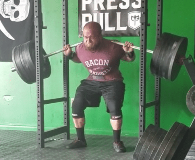Powerlifter Joe Sullivan Uses Quick Thinking to Avoid Injury After