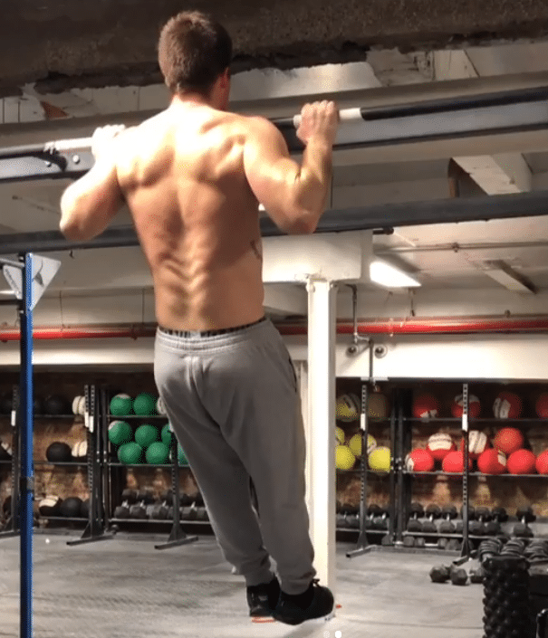 CrossFit  The Strict Pull-Up