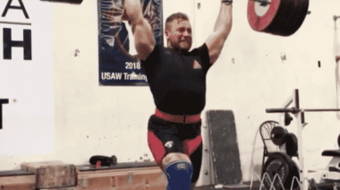 Wes Kitts barely misses a 221kg clean & jerk