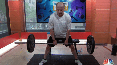 Guinness World Record Sumo Deadlift In Hour.