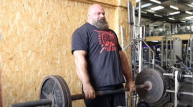 Build a Vice Grip With the Axle Deadlift