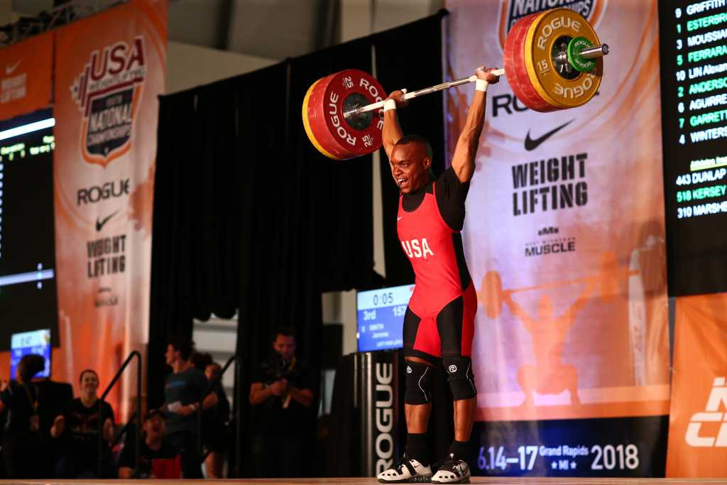 Jerome Smith (69kg) lifts 157kg clean & jerk at the 2018 Nike USA Weightlifting 