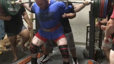 Andrew Herbert Hits Huge 435kg Squat PR