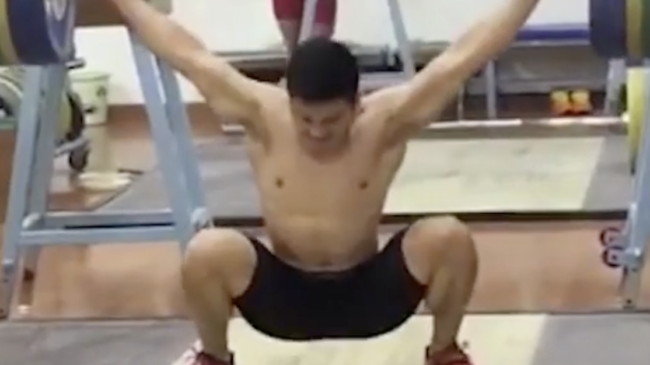 Chinese Weightlifter Shi Zhiyong Snatches 170kg