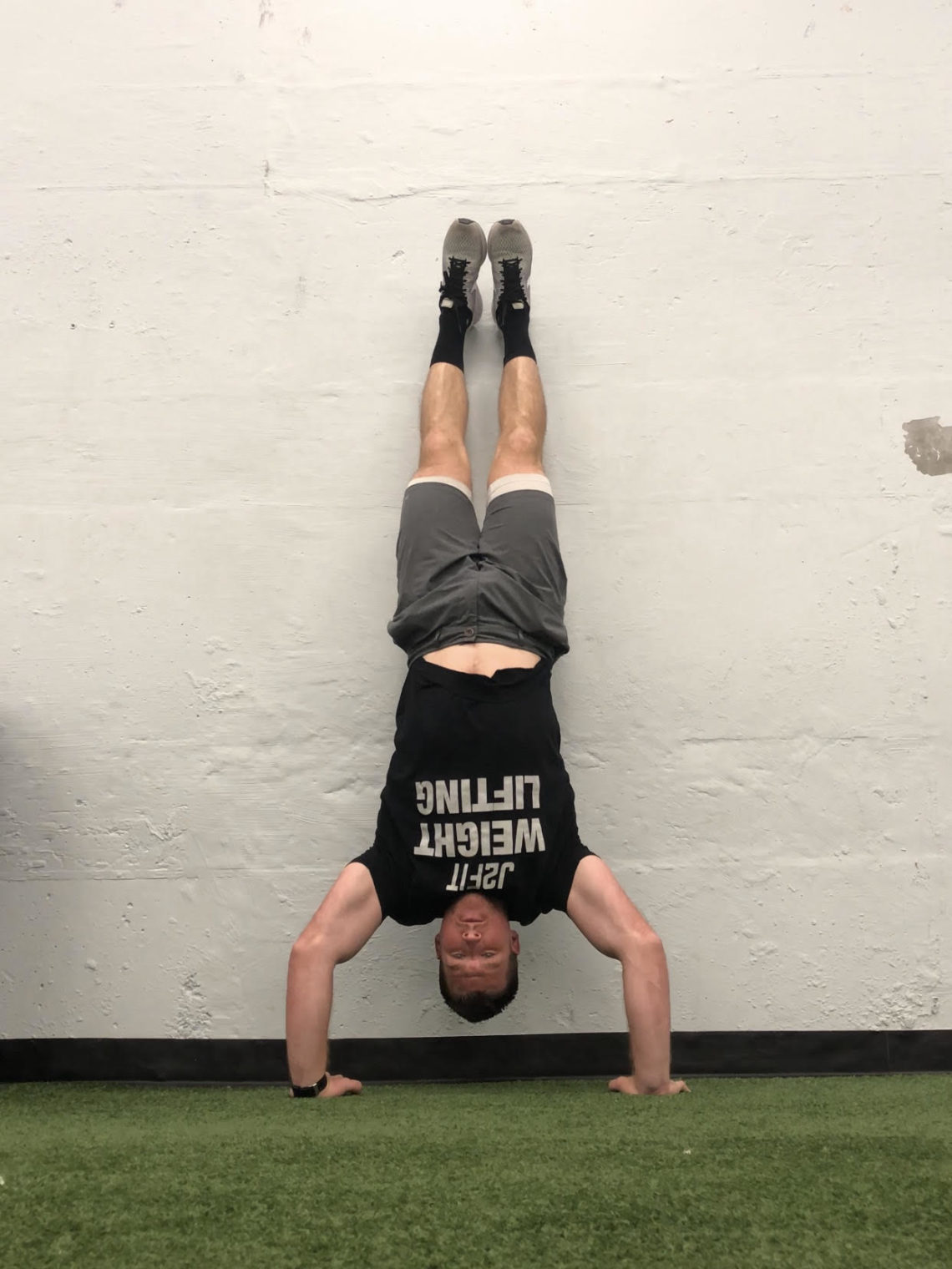 Handstand Push-Up (HSPU) Exercise Guide | BarBend