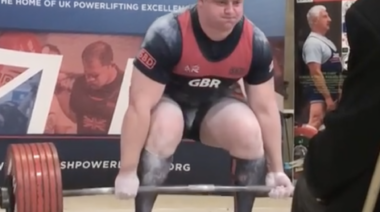 Luke Richardson Becomes Youngest to Total Over 1,000kg