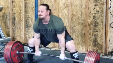 Dan Green Deadlifts 330kg for 7 Reps