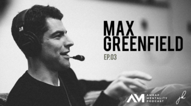 Max Greenfield Talks CrossFit With Jason Khalipa