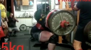 Vlad Alhazov Squats 525kg