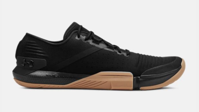 Under Armour TriBase Reign