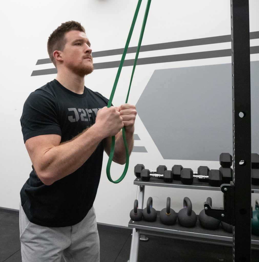 Triceps Pushdown Exercise Guide - Set Up