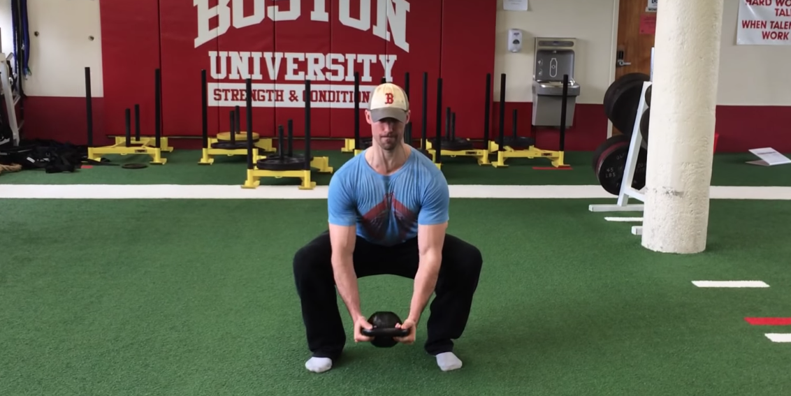 3 Goblet Squat Variations To Make Leg Day Fun Again | BarBend