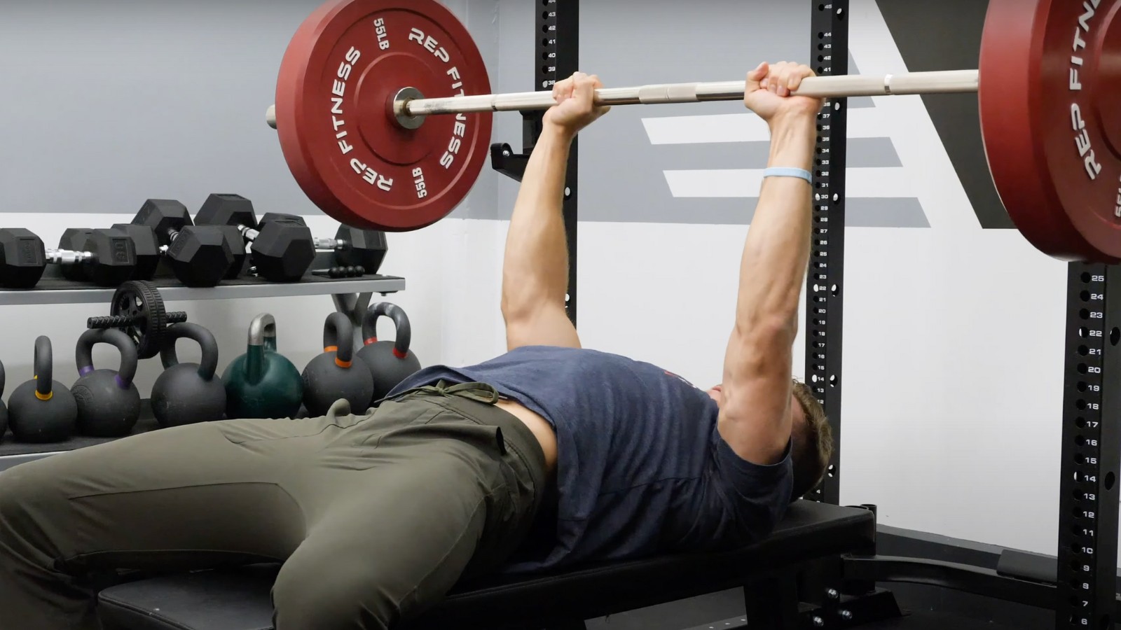 How to Close-Grip Bench Press to Build Your Triceps and Push
