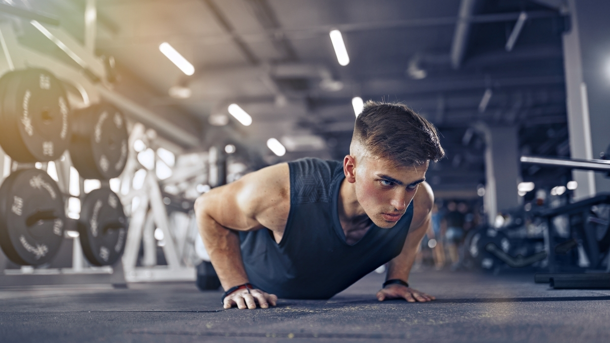 Strengthen your core with these push-up variations