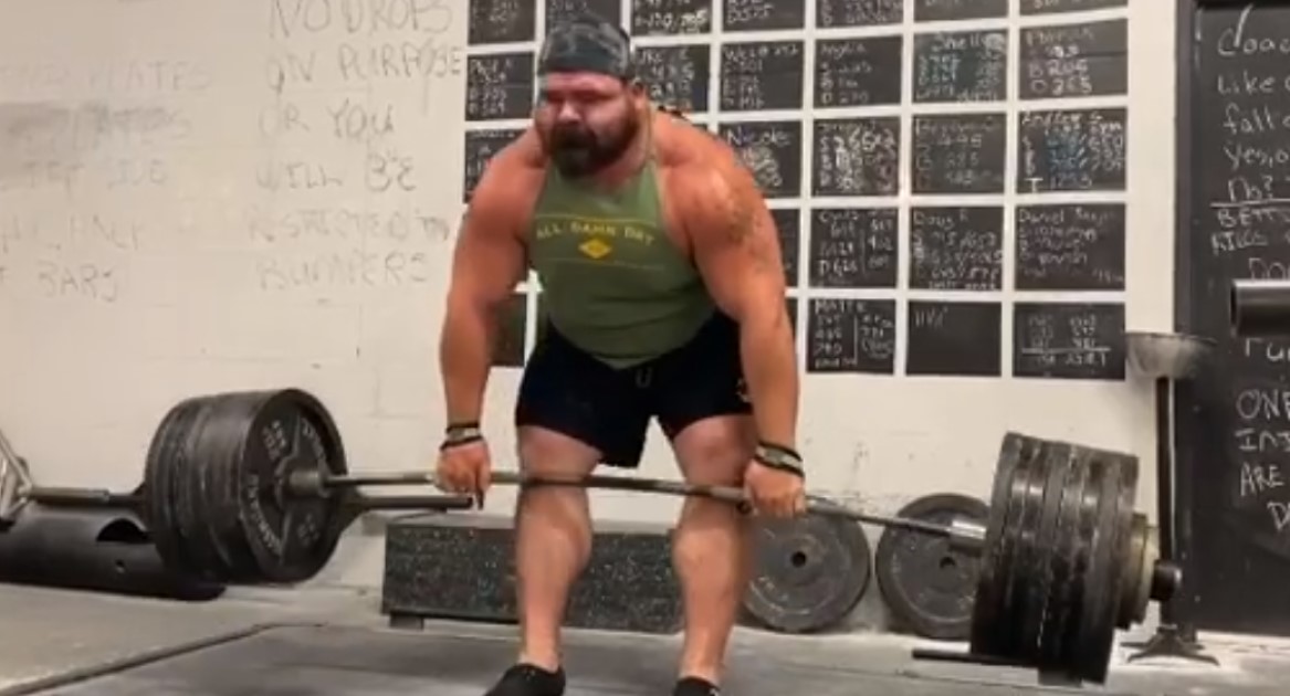 Watch Powerlifter Daniel Bell Deadlift 795 lbs for a Triple! | BarBend