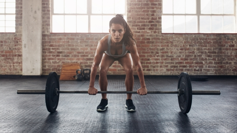 woman deadlifting