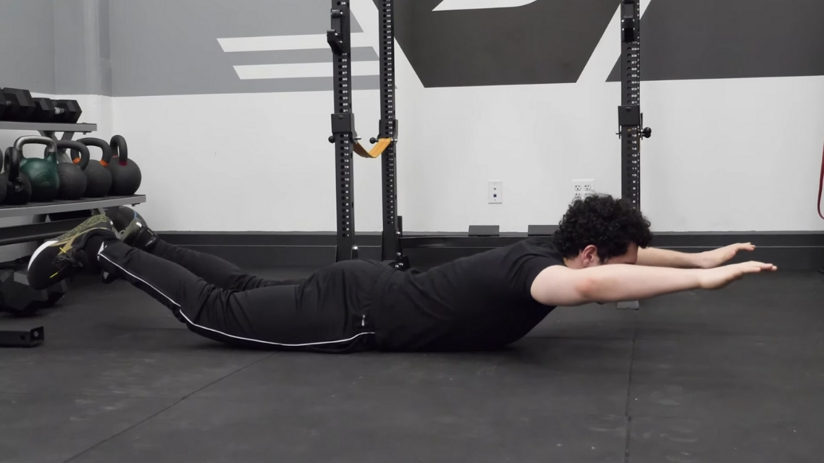 11 Exercises To Build Stronger Back Muscles Without Any Equipment
