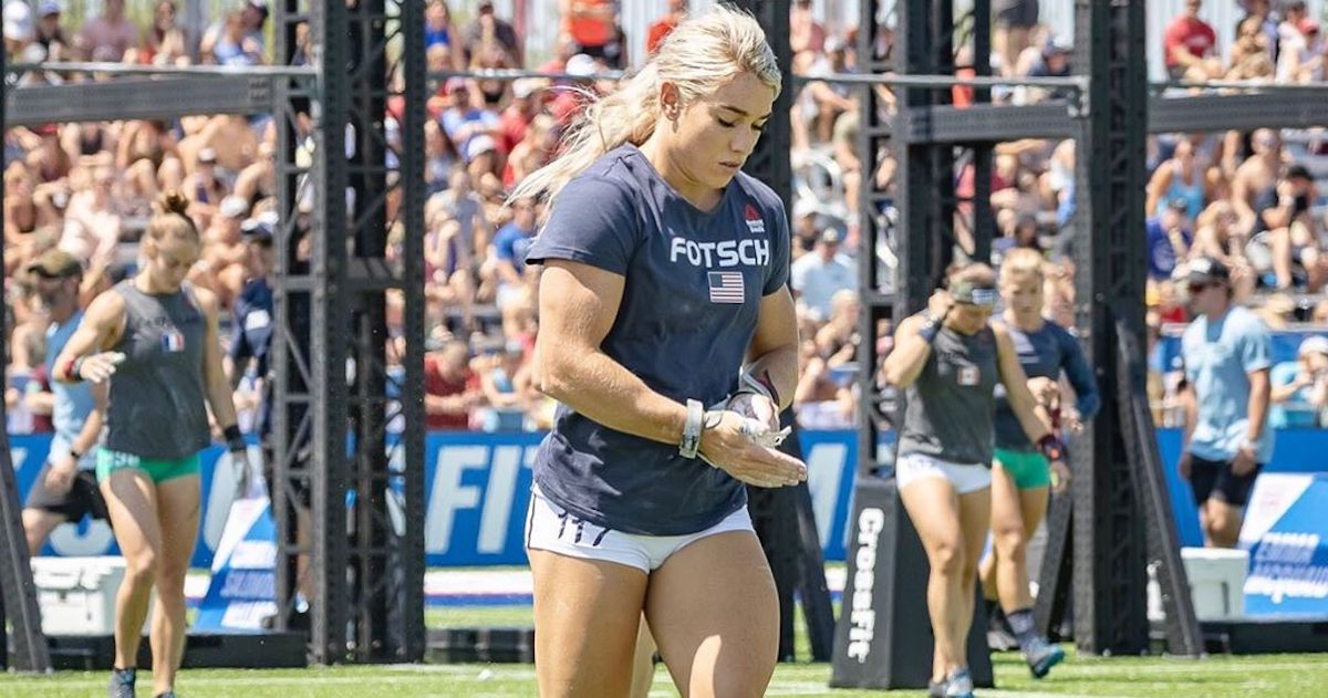 The woman who provided her body for Abby's character model: Colleen Fotsch,  professional Crossfit athlete. She is 5'8 & weighs 170lbs : r/thelastofus
