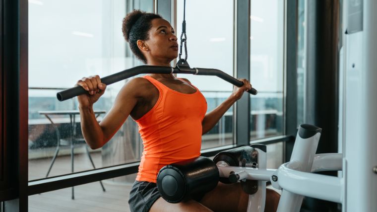 Lat Stretches to Improve Overhead Mobility - BSR Physical Therapy