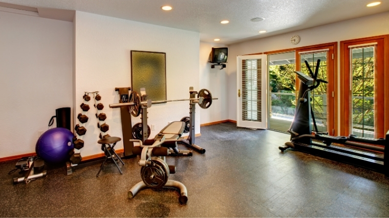 7 Must Have Essentials For Your Home or Garage Gym! 