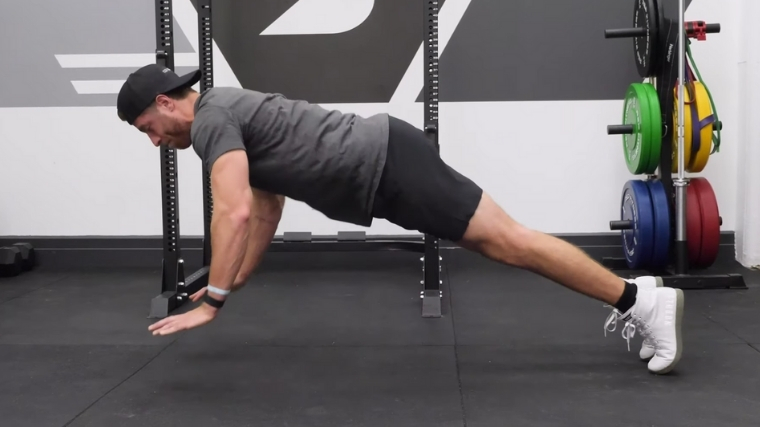 How to Do Plyo Push Ups (Form & Benefits) - Steel Supplements