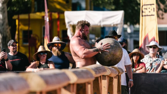 Tom Stoltman Lifting Atlas Stone