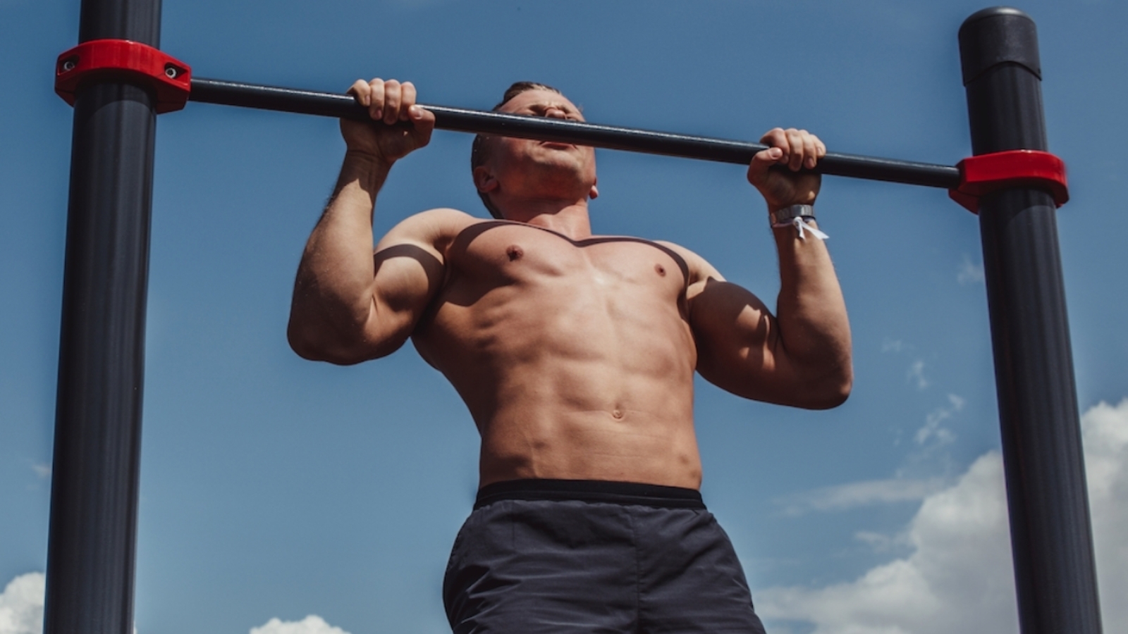 Calisthenics for Lifters: 12 Week Workout to Improve Performance