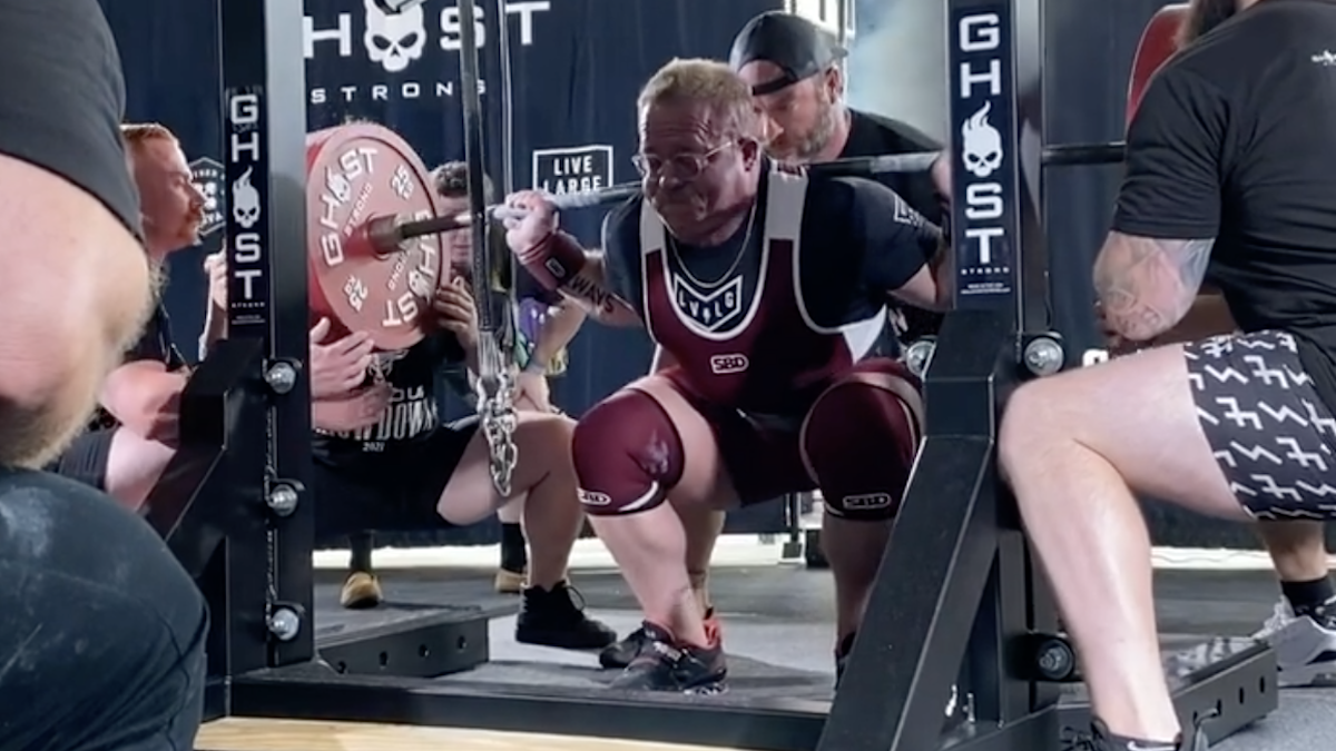 Silva smashes state record with 800-pound squat at Texas