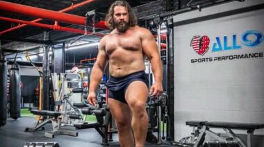 Watch Strongman Brian Shaw Host a Q&A With Bodybuilder Jay Cutler