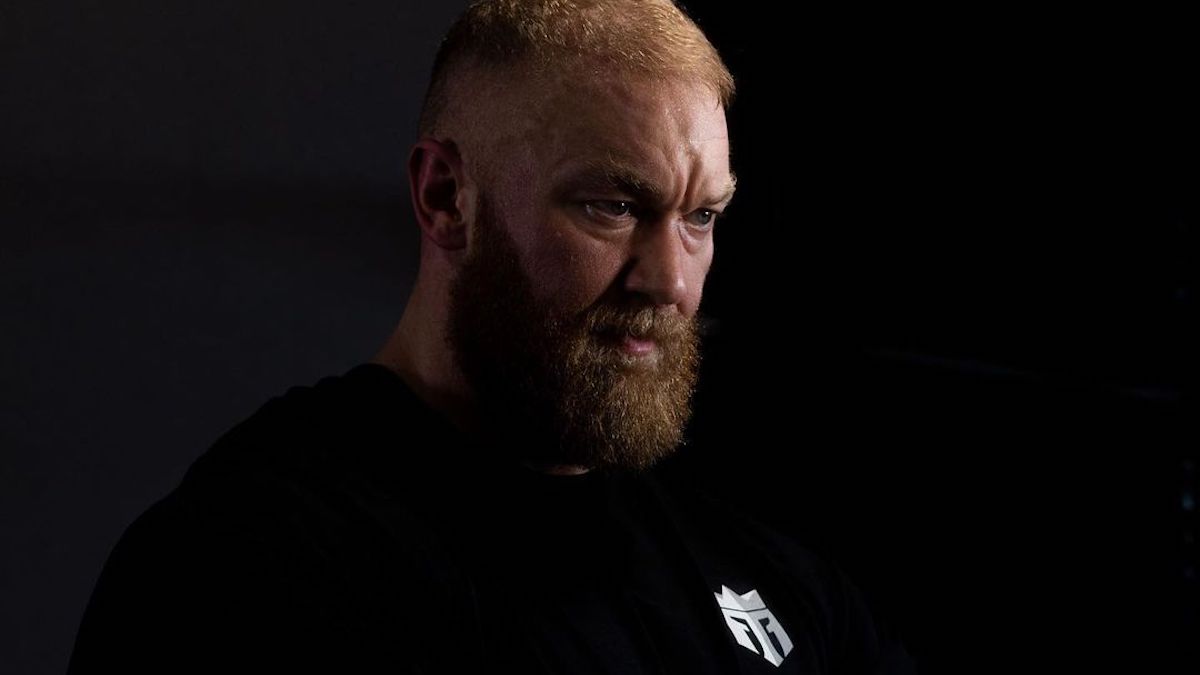 Eddie Hall Shares Abs Change After Month Of 100 Situps