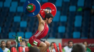 How to Break Weightlifting Plateaus