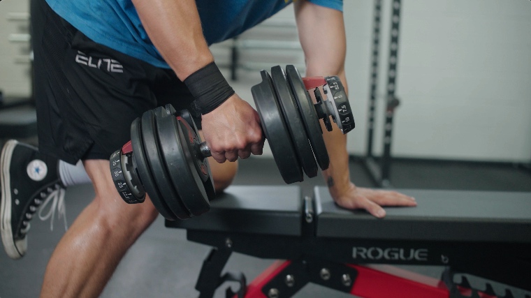 Jake Doing Dumbbell Rows with the Selecttech 552 Adjustable Dumbbells