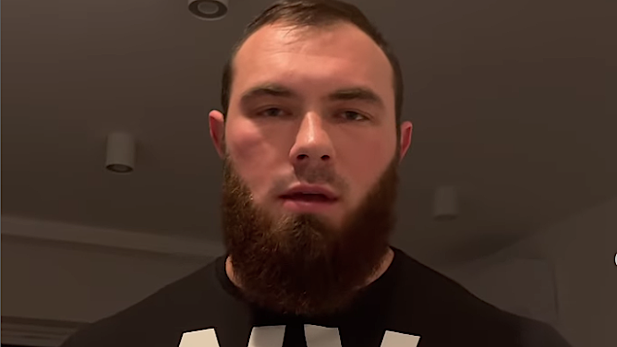 Oleksii Novikov is Raising Money for Ukrainian Soldiers Fighting