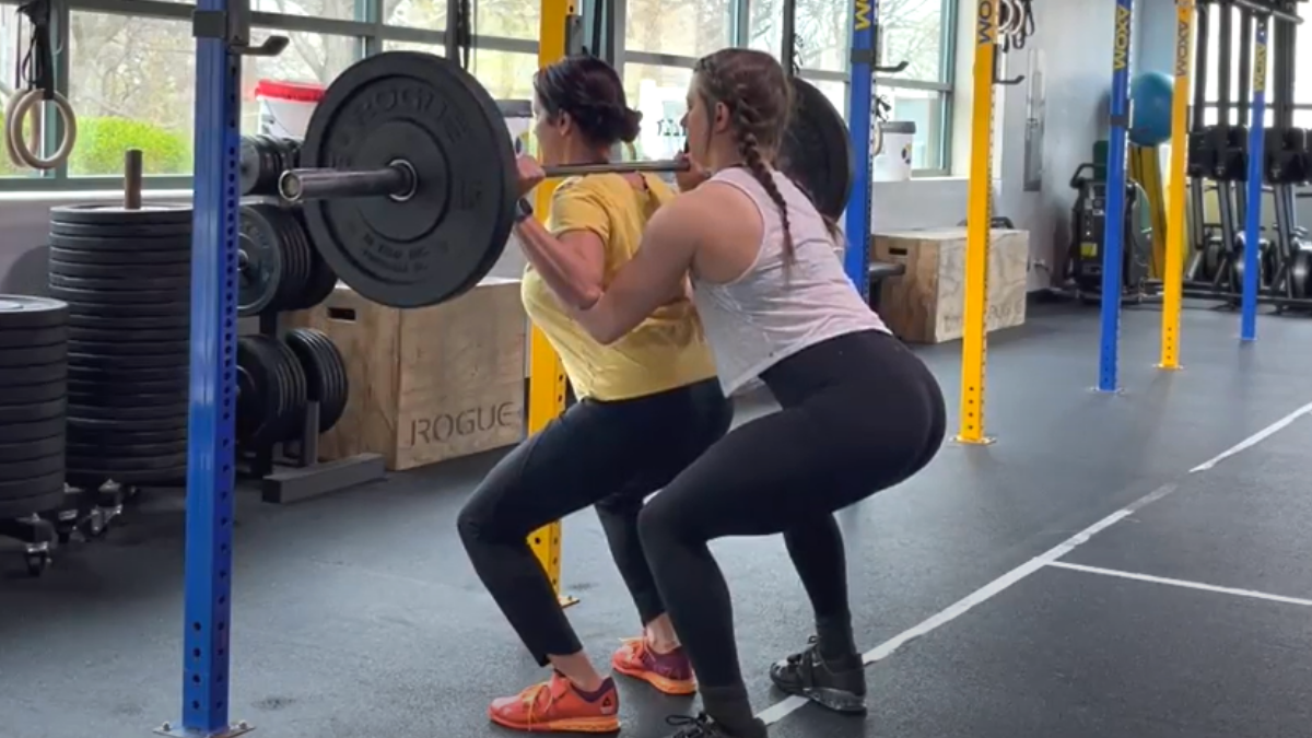 How to Spot the Squat