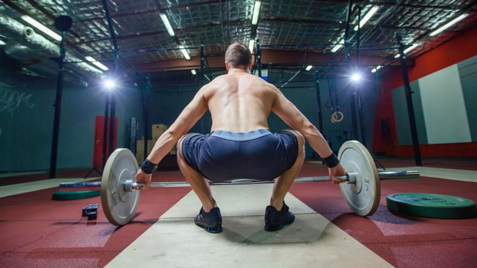 Your Complete Guide To Mastering The Snatch Barbend 