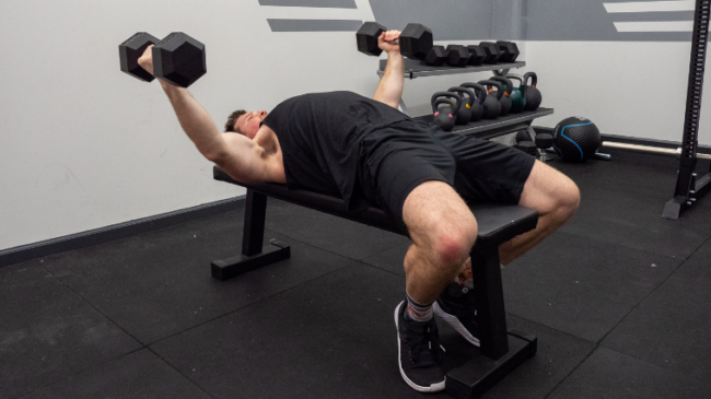 How to Do the Dumbbell Flye — Proper Form, Mistakes, Alternatives, and ...