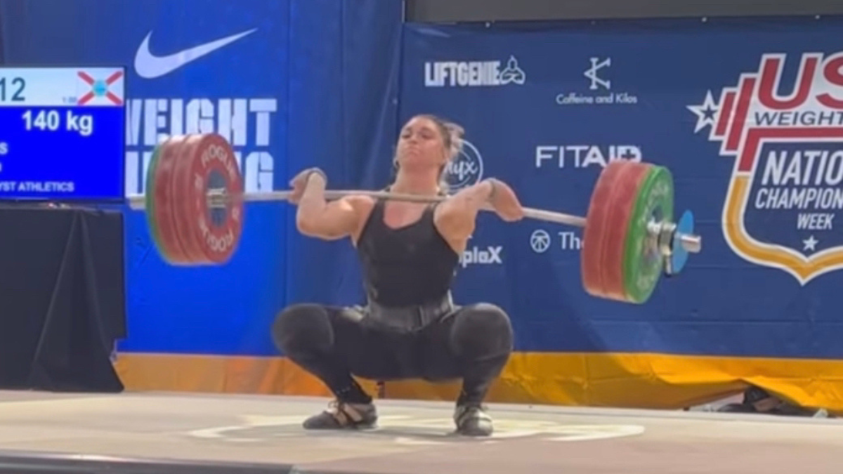 Weightlifter Mattie Rogers (76KG) Sets Three Senior American Records at  2022 National Championships | BarBend